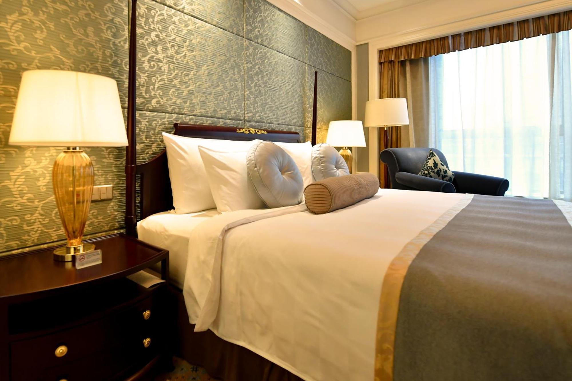 Grand Central Hotel Shanghai - Nanjing Road Exterior photo